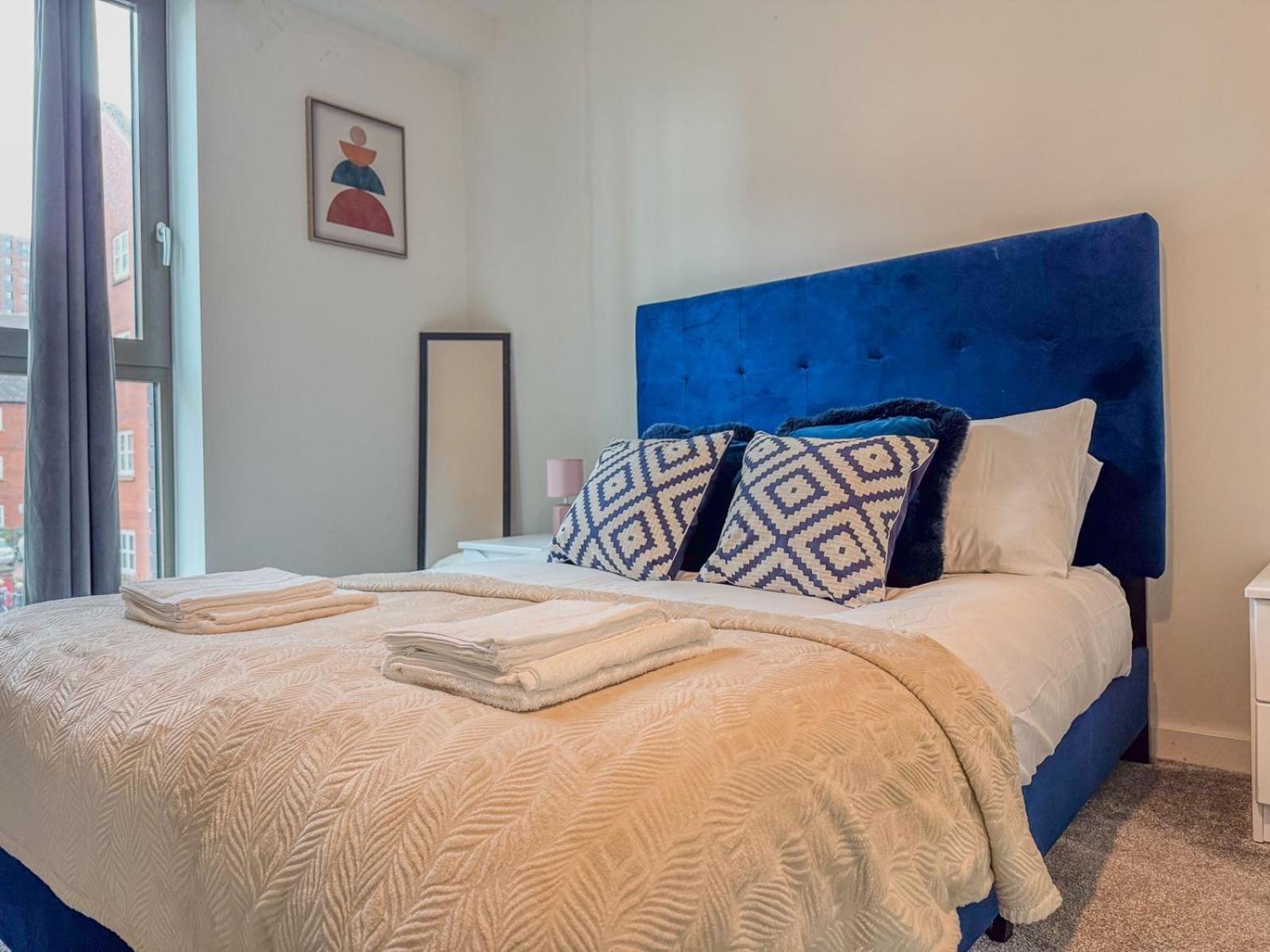 Apartment M1 Townhouse - Free Parking &