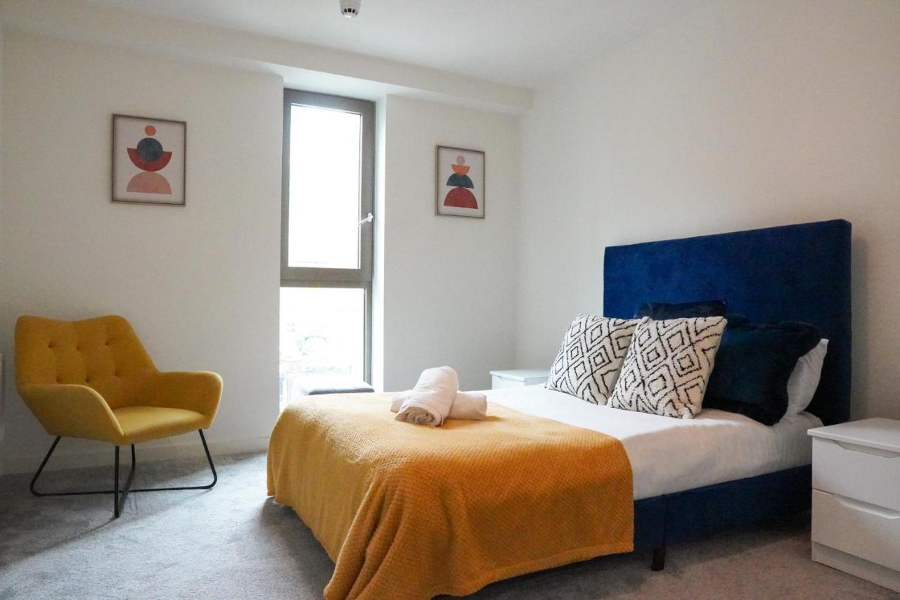 M1 Townhouse - Free Parking & *